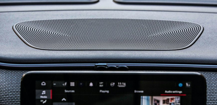 JBL Premium Audio Mastered by Bocelli brings Exquisite Sound to the Fiat New 500 ‘La Prima by Bocelli’